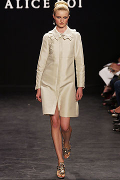 Alice Roi fashion show for Spring/Summer 2003
