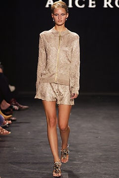 Alice Roi fashion show for Spring/Summer 2003