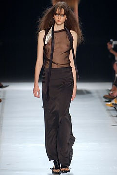 Ann Demeulemeester fashion show for Spring/Summer 2003