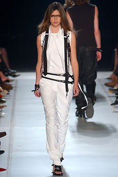 Ann Demeulemeester fashion show for Spring/Summer 2003