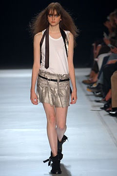 Ann Demeulemeester fashion show for Spring/Summer 2003