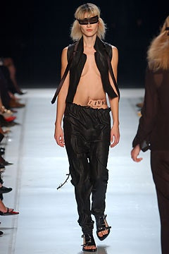 Ann Demeulemeester fashion show for Spring/Summer 2003