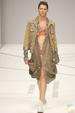 Blaak fashion show for Spring/Summer 2003