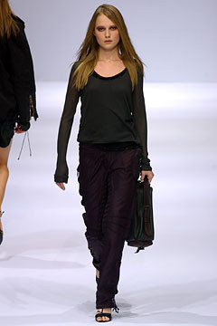 Burberry Prorsum fashion show for Spring/Summer 2003
