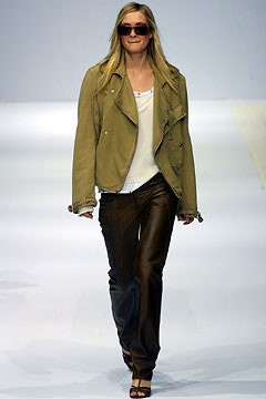 Burberry Prorsum fashion show for Spring/Summer 2003