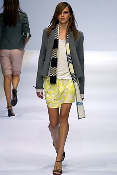 Burberry Prorsum fashion show for Spring/Summer 2003