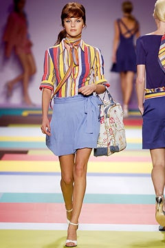 Cacharel fashion show for Spring/Summer 2003