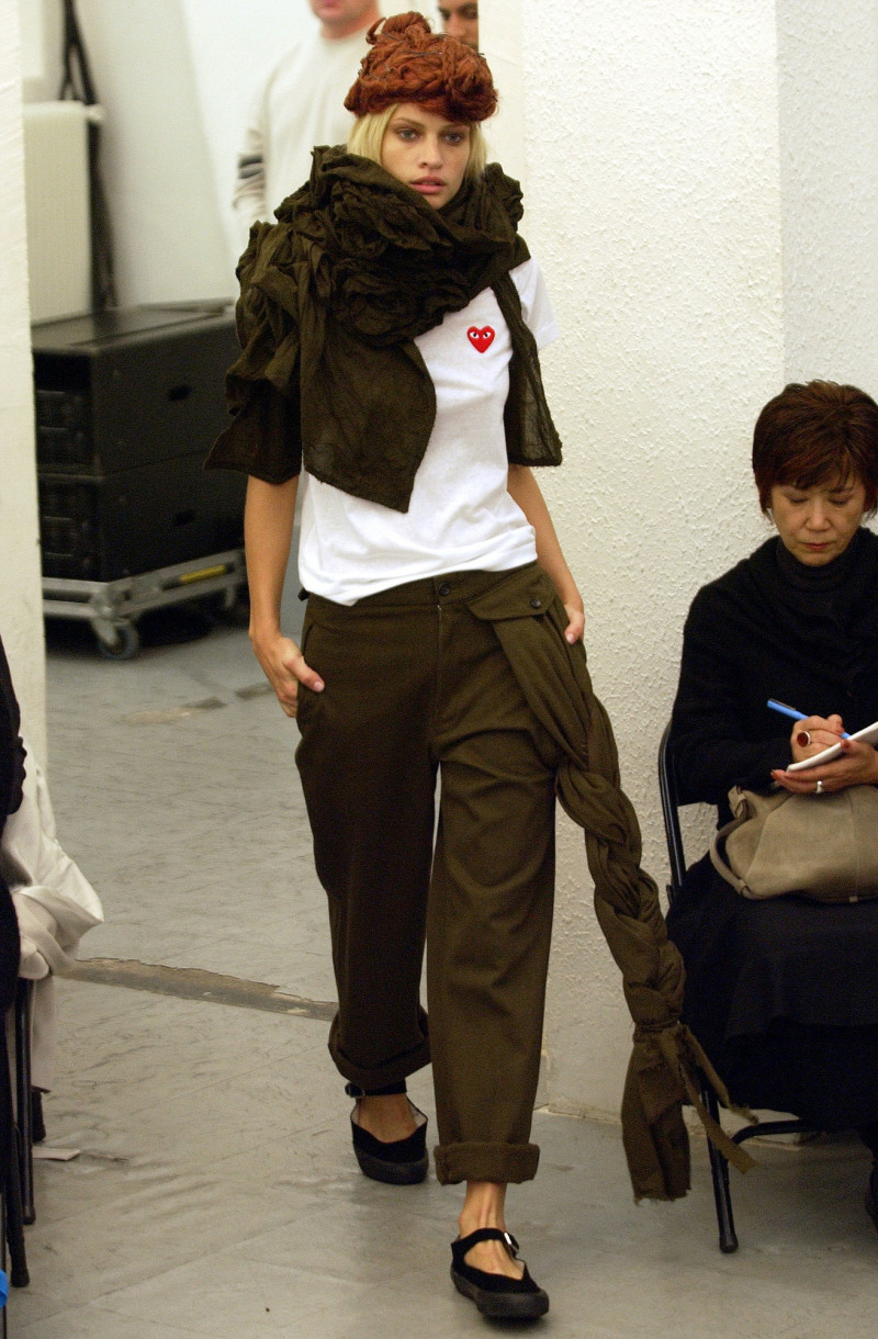 Comme Des Garcons fashion show for Spring/Summer 2003