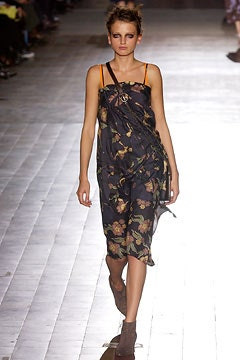 Dries van Noten fashion show for Spring/Summer 2003