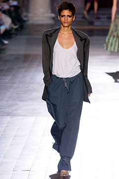 Dries van Noten fashion show for Spring/Summer 2003