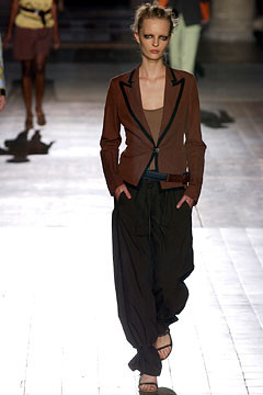 Dries van Noten fashion show for Spring/Summer 2003