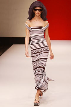 Gianfranco Ferré fashion show for Spring/Summer 2003