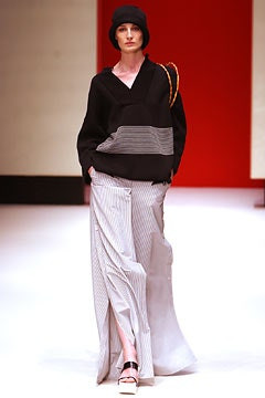 Gianfranco Ferré fashion show for Spring/Summer 2003
