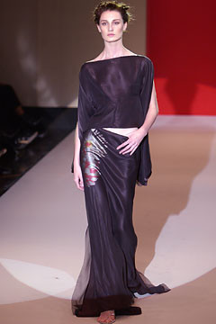 Gianfranco Ferré fashion show for Spring/Summer 2003