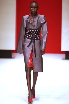 Gianfranco Ferré fashion show for Spring/Summer 2003