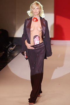 Gianfranco Ferré fashion show for Spring/Summer 2003