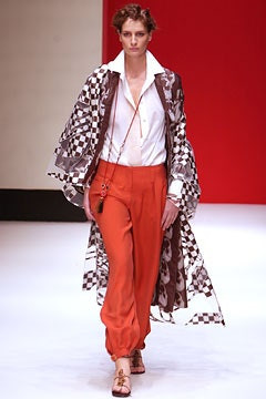 Gianfranco Ferré fashion show for Spring/Summer 2003