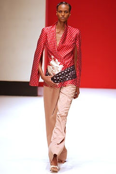 Gianfranco Ferré fashion show for Spring/Summer 2003