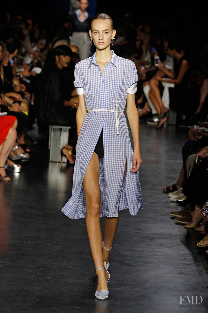 Maartje Verhoef featured in  the Altuzarra fashion show for Spring/Summer 2015