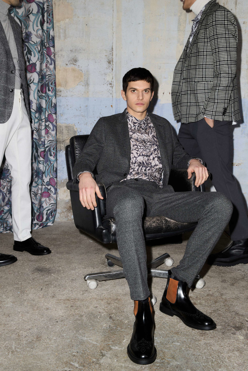Emanuel Ungaro lookbook for Autumn/Winter 2025
