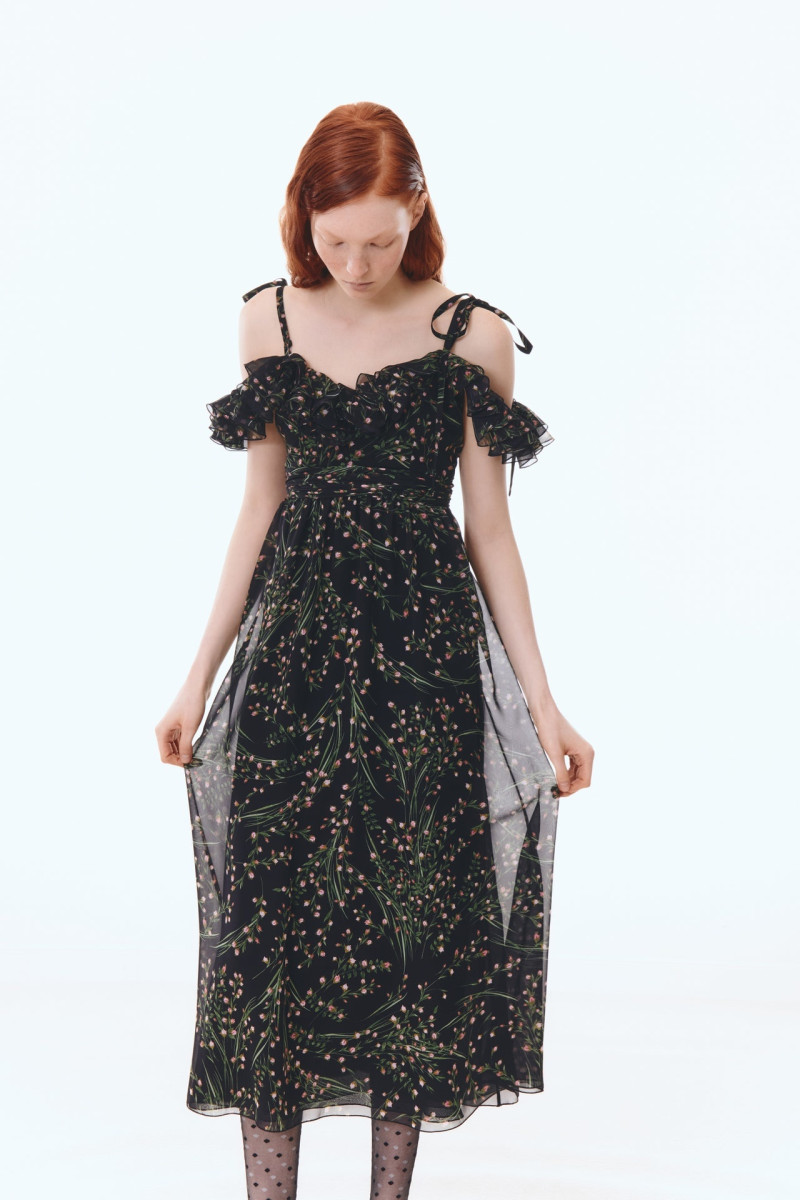 Giambattista Valli lookbook for Pre-Fall 2025