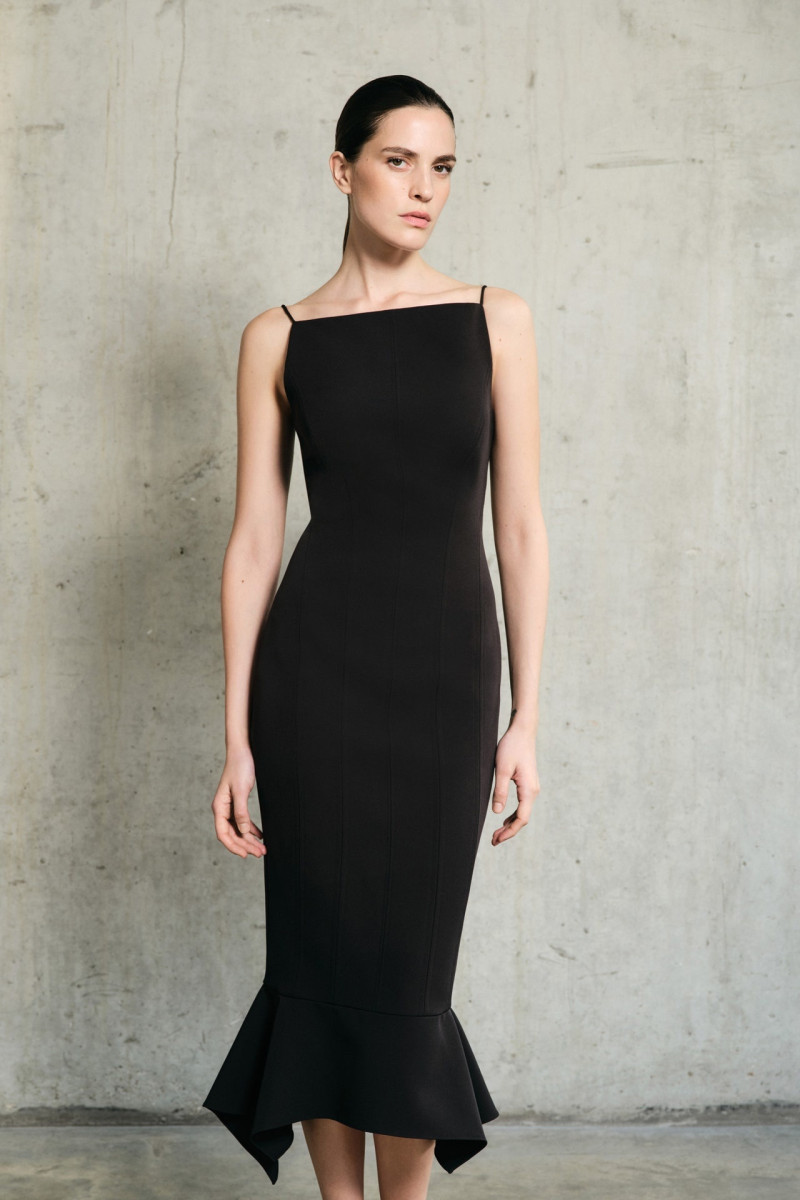 Roland Mouret lookbook for Pre-Fall 2025