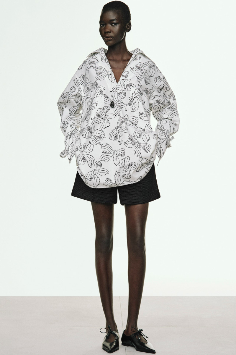 Max Mara lookbook for Pre-Fall 2025