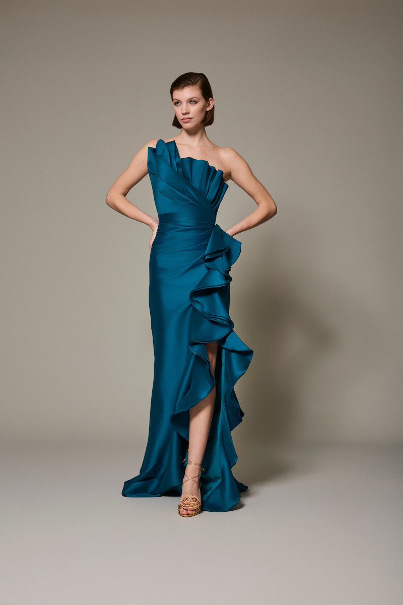 Badgley Mischka lookbook for Pre-Fall 2025