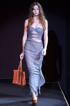 Giorgio Armani fashion show for Spring/Summer 2003