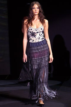 Giorgio Armani fashion show for Spring/Summer 2003