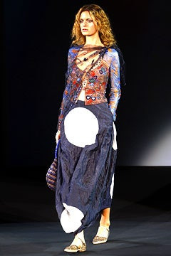 Giorgio Armani fashion show for Spring/Summer 2003