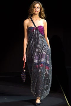 Giorgio Armani fashion show for Spring/Summer 2003