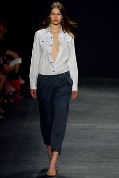 Jill Stuart fashion show for Spring/Summer 2003