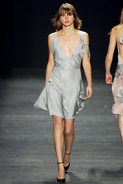 Jill Stuart fashion show for Spring/Summer 2003