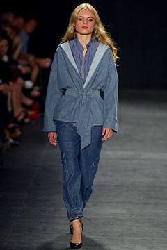 Jill Stuart fashion show for Spring/Summer 2003