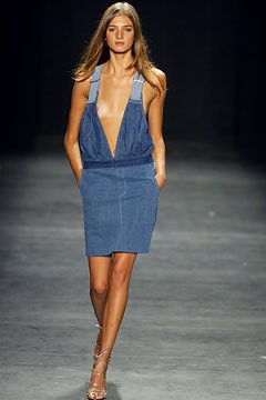 Jill Stuart fashion show for Spring/Summer 2003