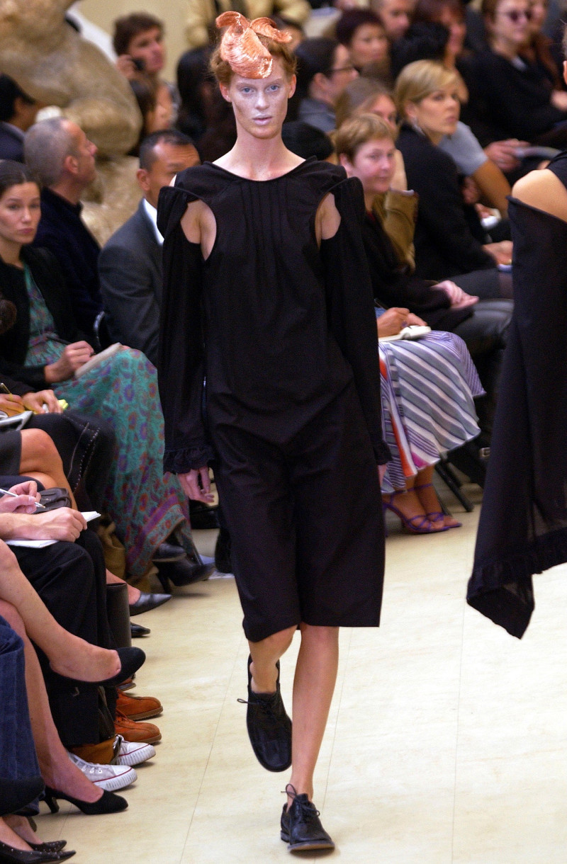 Junya Watanabe fashion show for Spring/Summer 2003