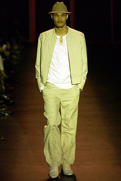 Kenneth Cole New York fashion show for Spring/Summer 2003