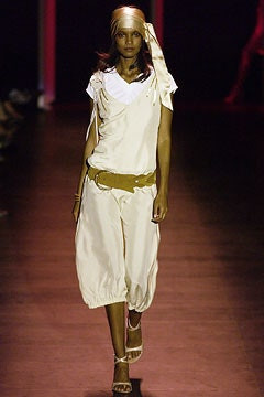 Kenneth Cole New York fashion show for Spring/Summer 2003