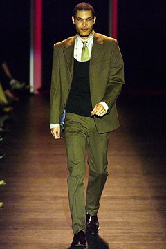 Kenneth Cole New York fashion show for Spring/Summer 2003