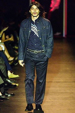 Kenneth Cole New York fashion show for Spring/Summer 2003