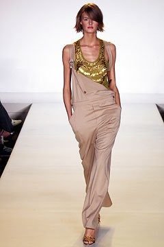 Matthew Williamson fashion show for Spring/Summer 2003