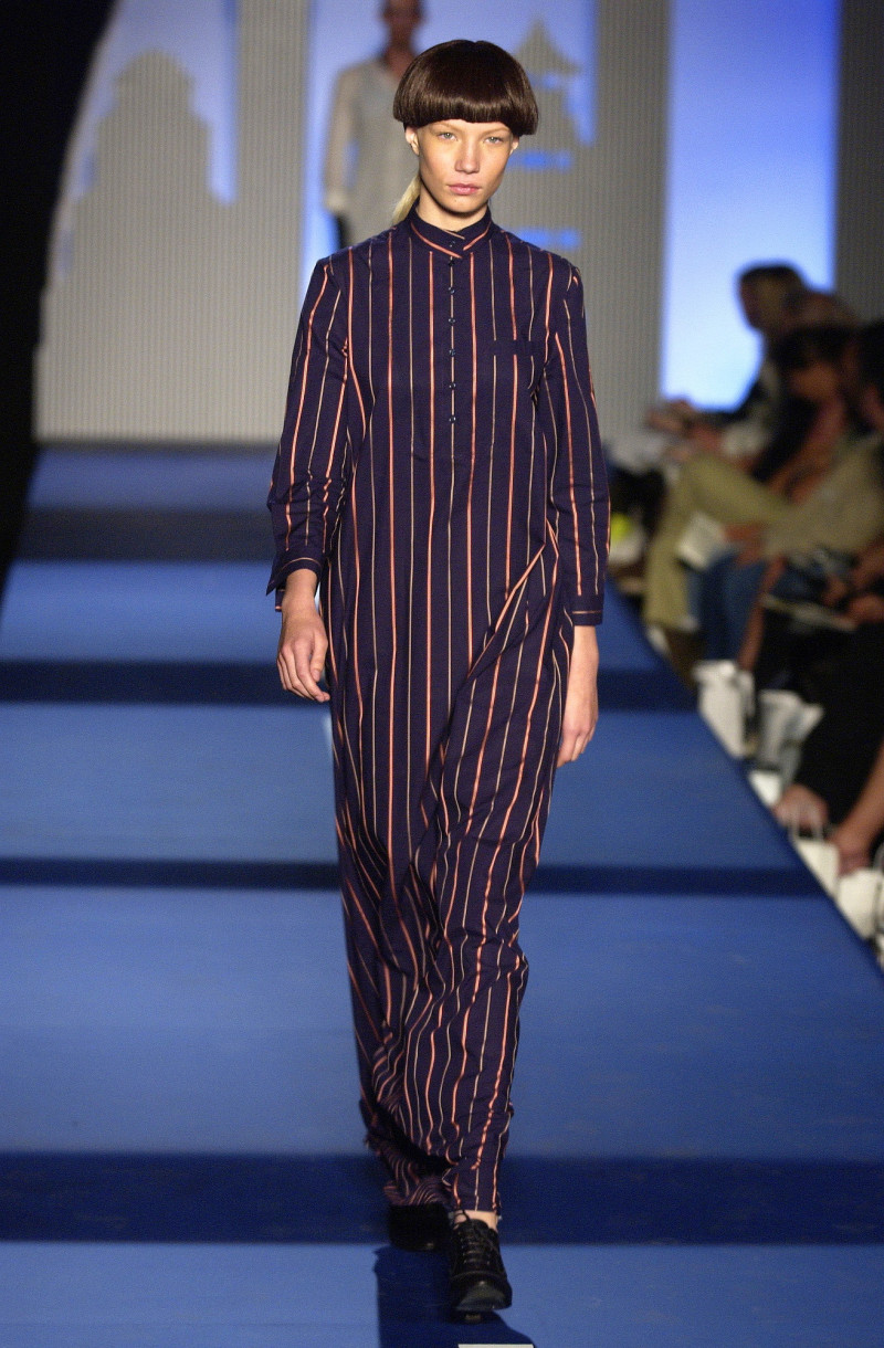 Miguel Adrover fashion show for Spring/Summer 2003