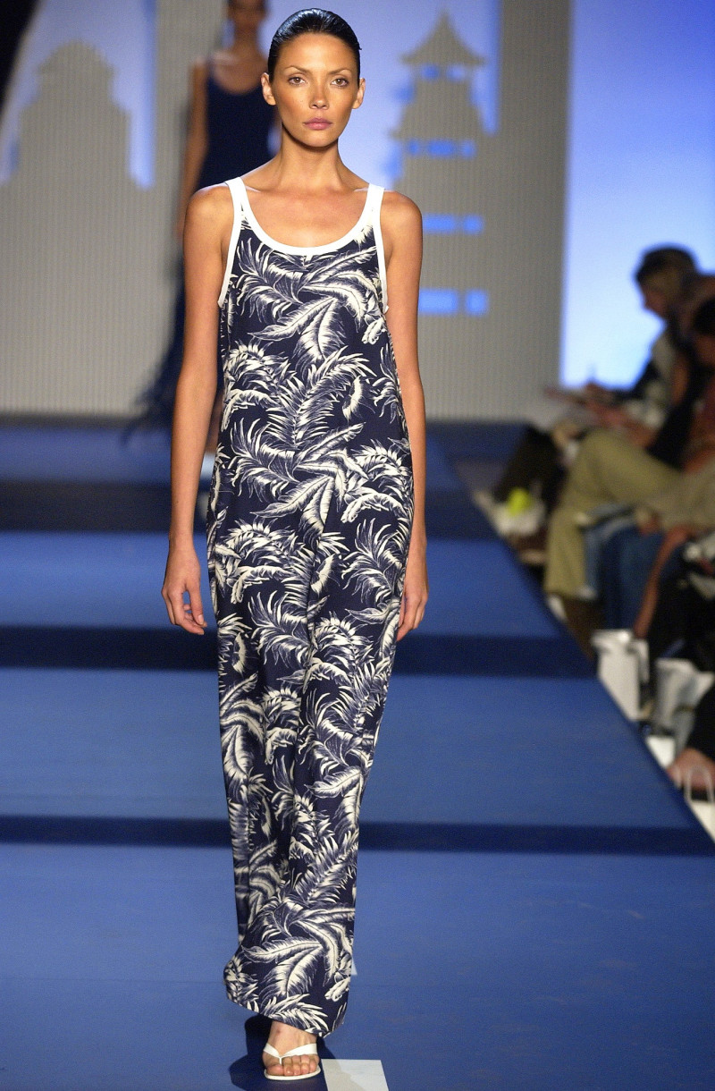Miguel Adrover fashion show for Spring/Summer 2003