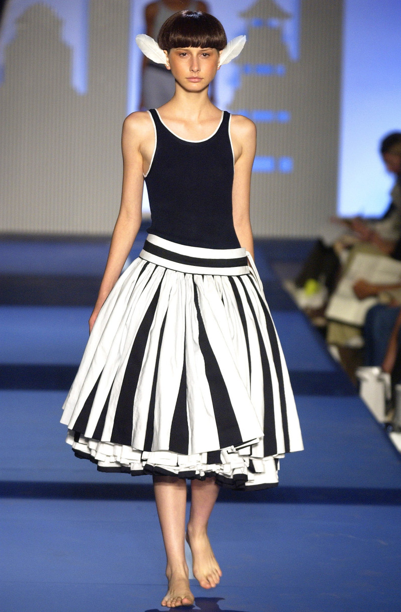 Miguel Adrover fashion show for Spring/Summer 2003