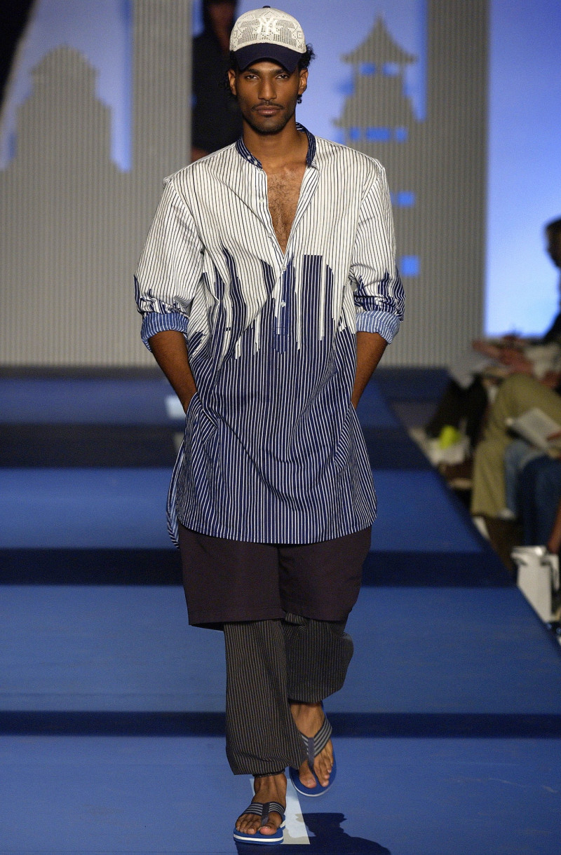 Miguel Adrover fashion show for Spring/Summer 2003