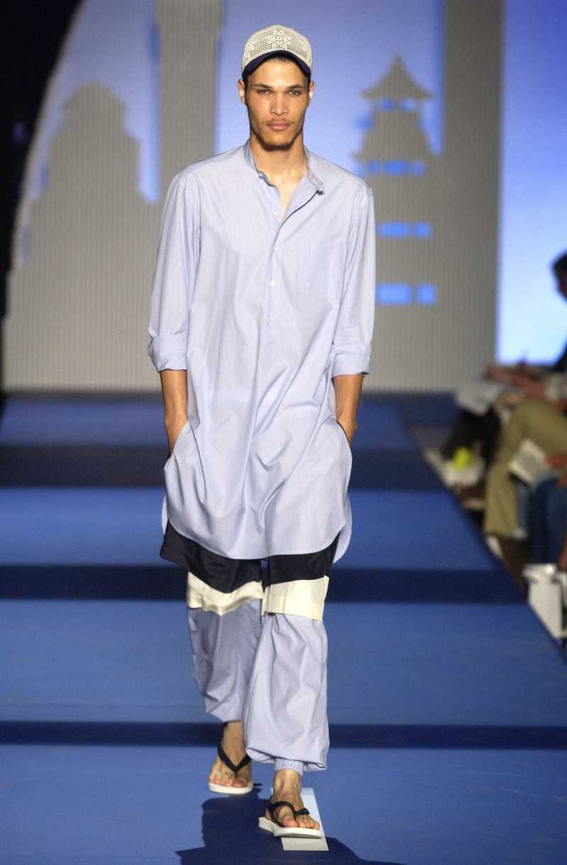 Miguel Adrover fashion show for Spring/Summer 2003