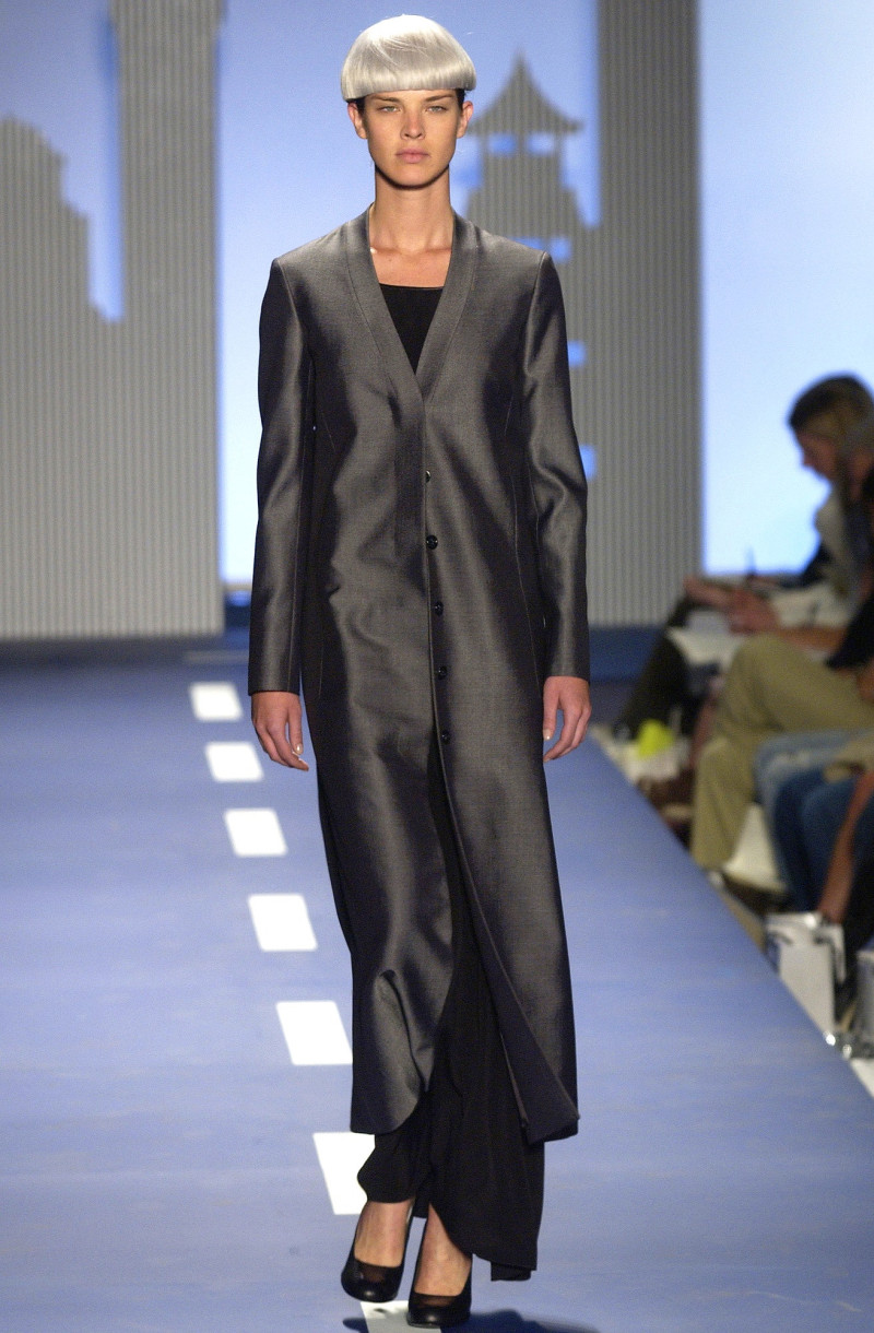 Miguel Adrover fashion show for Spring/Summer 2003