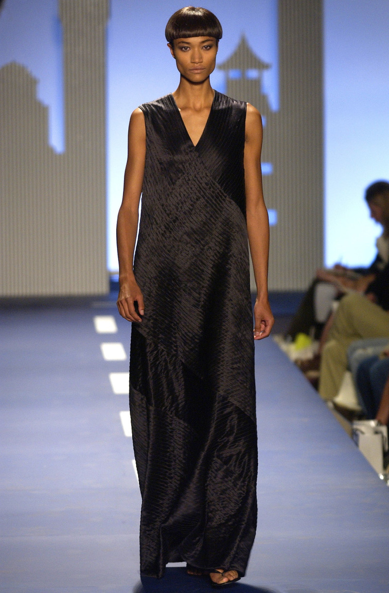 Miguel Adrover fashion show for Spring/Summer 2003