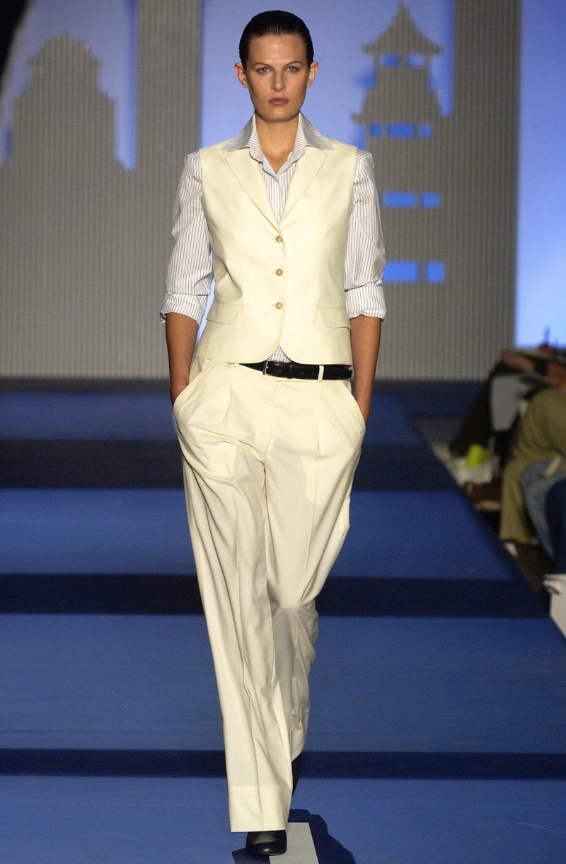 Miguel Adrover fashion show for Spring/Summer 2003